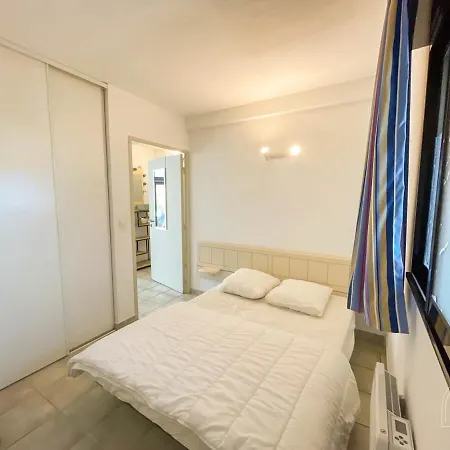 Spacieux T3 Dans Avec Piscine Lägenhet *